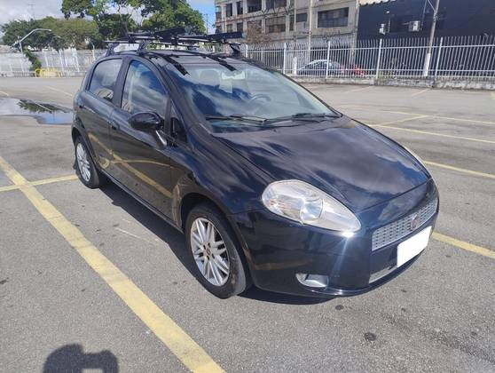 FIAT PUNTO 1.8 ESSENCE 16V FLEX 4P MANUAL FIAT PUNTO 1.8 ESSENCE 16V FLEX 4P MANUAL
